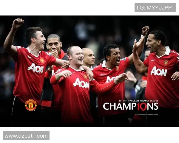 足球明星领奖瞬间精彩回顾及其背后的故事分享